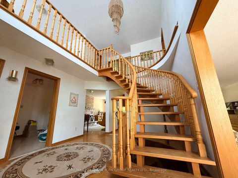 Photo 7 at 75 Spruce Avenue, South Richvale, Richmond Hill