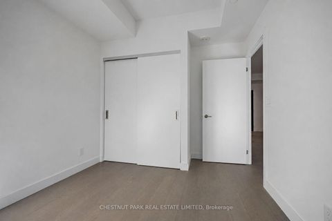 Photo 5 at 703 - 160 Kingsway Crescent, Kingsway South, Toronto