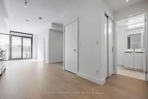 Photo 8 at 703 - 160 Kingsway Crescent, Kingsway South, Toronto
