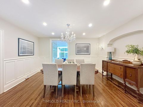 Photo 8 at 29 Tarlton Road, Forest Hill South, Toronto