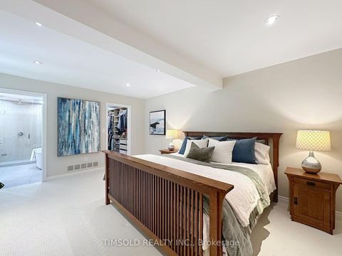 Photo 23 at 29 Tarlton Road, Forest Hill South, Toronto