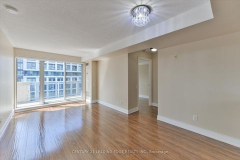 Photo 8 at 710 - 1040 The Queensway, City Centre West, Toronto
