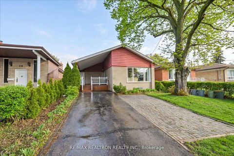 Photo 0 at 16 Arnprior Road, Bendale, Toronto