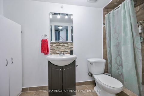 Photo 22 at 16 Arnprior Road, Bendale, Toronto