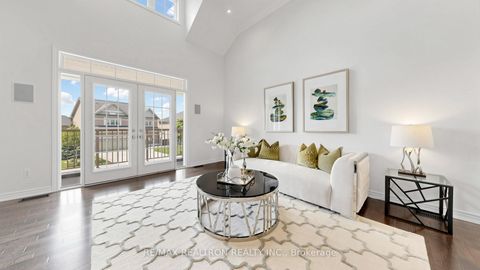 Photo 17 at 7 Military Court, Jefferson, Richmond Hill