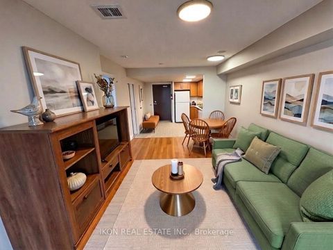 Photo 2 at 615 - 100 Scottfield Drive, Agincourt North, Toronto