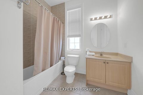 Photo 25 at 134 Orleans Circle, Vellore Village, Vaughan