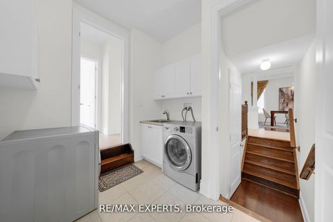 Photo 27 at 134 Orleans Circle, Vellore Village, Vaughan