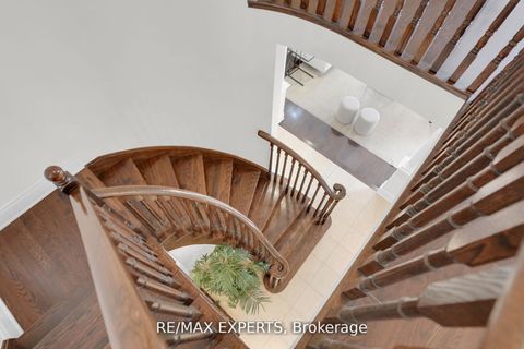 Photo 29 at 134 Orleans Circle, Vellore Village, Vaughan
