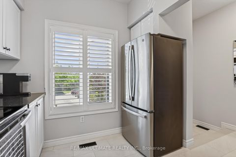 Photo 6 at 21 - 630 Evans Avenue, Alderwood, Toronto