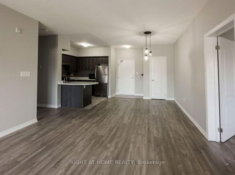Photo 8 at 305 - 44 Ferndale Drive S, Ardagh, Barrie