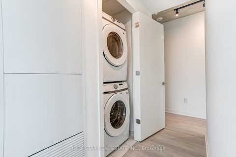 Photo 19 at 284 King Street E, Moss Park, Toronto