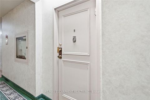 Photo 2 at 507 - 205 HILDA Avenue, Newtonbrook West, Toronto