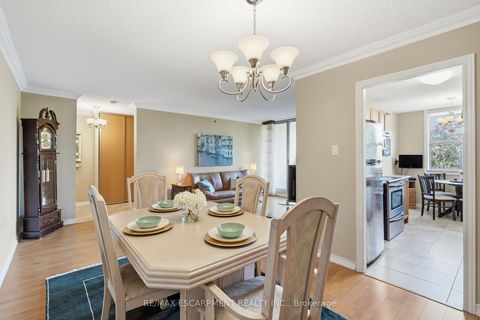 Photo 10 at 507 - 205 HILDA Avenue, Newtonbrook West, Toronto