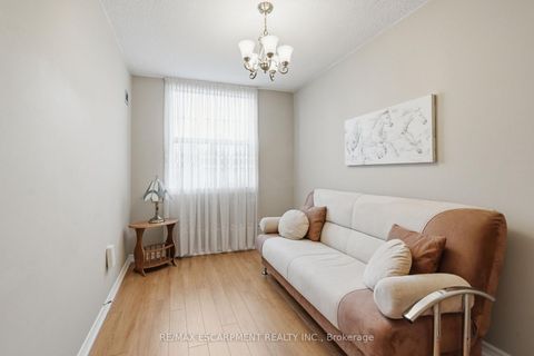 Photo 19 at 507 - 205 HILDA Avenue, Newtonbrook West, Toronto