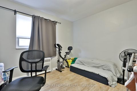 Photo 10 at 35 Fifteenth Street, New Toronto, Toronto