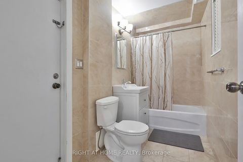 Photo 14 at 35 Fifteenth Street, New Toronto, Toronto