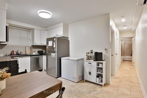 Photo 19 at 35 Fifteenth Street, New Toronto, Toronto