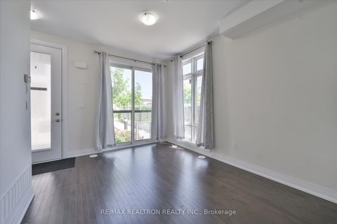Photo 9 at 73 - 721 Lawrence Avenue W, Glen Park, Toronto