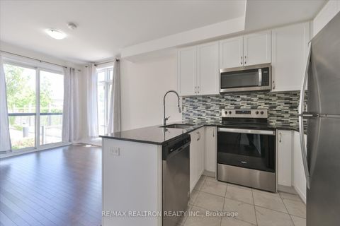 Photo 15 at 73 - 721 Lawrence Avenue W, Glen Park, Toronto