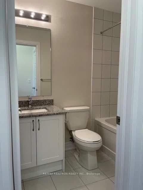 Photo 19 at 73 - 721 Lawrence Avenue W, Glen Park, Toronto