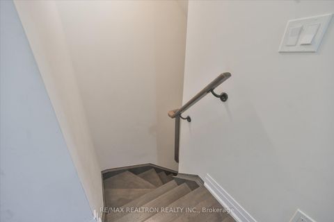 Photo 21 at 73 - 721 Lawrence Avenue W, Glen Park, Toronto
