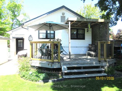 Photo 4 at 1 Victoria Street W, Cookstown, Innisfil