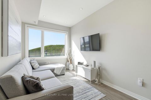 Photo 7 at 279 Downsview Park Boulevard, CFB, Toronto