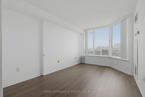 Photo 6 at PH211 - 7250 Yonge Street, Yorkhill, Vaughan