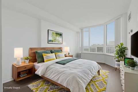 Photo 7 at PH211 - 7250 Yonge Street, Yorkhill, Vaughan