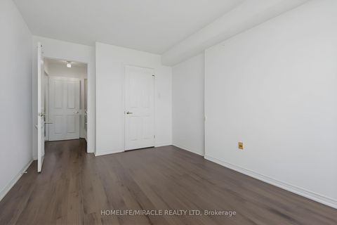 Photo 8 at PH211 - 7250 Yonge Street, Yorkhill, Vaughan