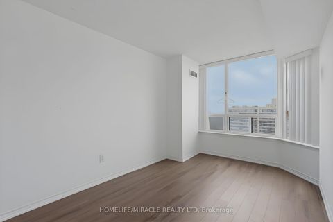 Photo 9 at PH211 - 7250 Yonge Street, Yorkhill, Vaughan