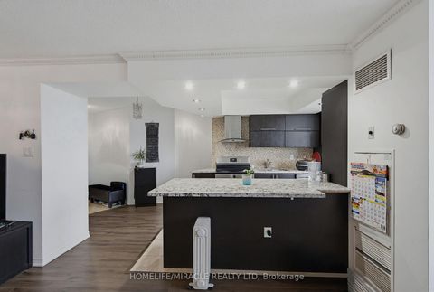 Photo 16 at PH211 - 7250 Yonge Street, Yorkhill, Vaughan