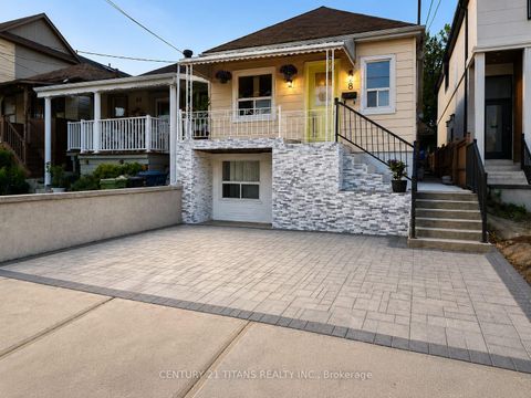 Photo 2 at 8 Mack Avenue, Birchmount, Toronto