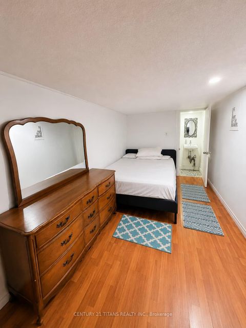 Photo 13 at 8 Mack Avenue, Birchmount, Toronto