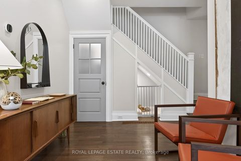 Photo 6 at 148 Scarboro Crescent, Cliffcrest, Toronto