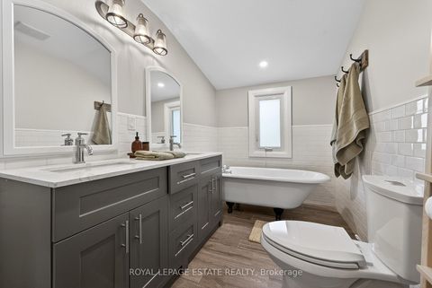 Photo 19 at 148 Scarboro Crescent, Cliffcrest, Toronto