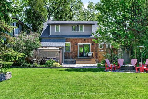 Photo 42 at 148 Scarboro Crescent, Cliffcrest, Toronto