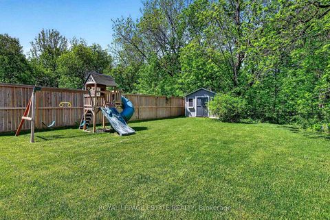 Photo 45 at 148 Scarboro Crescent, Cliffcrest, Toronto