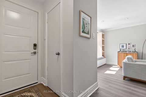 Photo 2 at 69 Skylark Road, Lambton Baby Point, Toronto