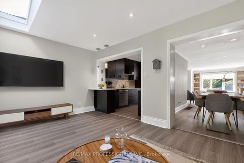 Photo 15 at 69 Skylark Road, Lambton Baby Point, Toronto