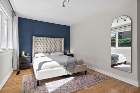 Photo 22 at 69 Skylark Road, Lambton Baby Point, Toronto