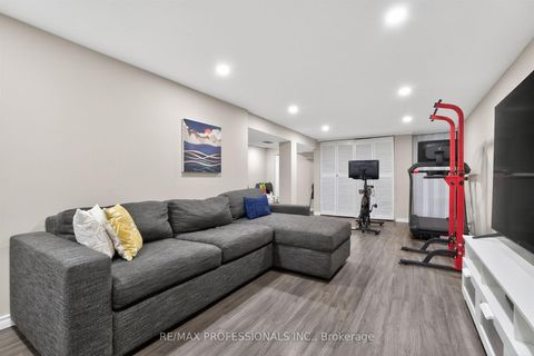 Photo 31 at 69 Skylark Road, Lambton Baby Point, Toronto