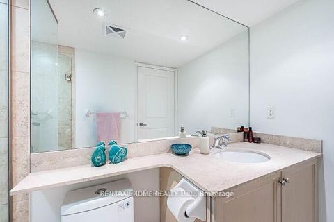 Photo 21 at 426 - 900 Mount Pleasant Road, Mount Pleasant West, Toronto
