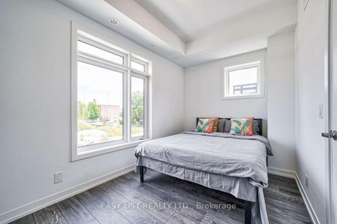 Photo 7 at 27 Spruce Pines Crescent, Victoria Village, Toronto