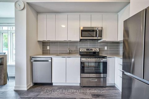 Photo 14 at 27 Spruce Pines Crescent, Victoria Village, Toronto