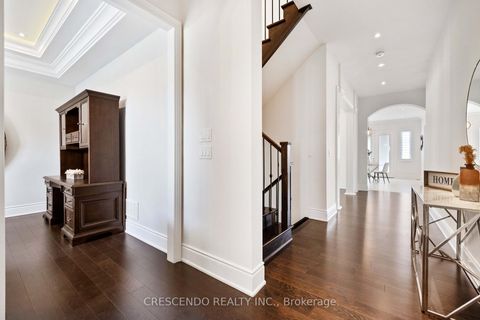 Photo 2 at 171 Woodgate Pines Drive, Kleinburg, Vaughan