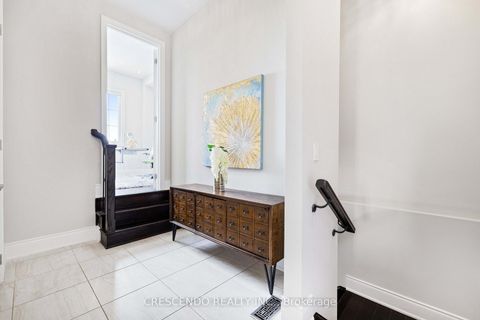 Photo 16 at 171 Woodgate Pines Drive, Kleinburg, Vaughan