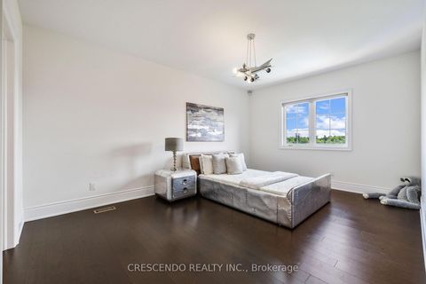 Photo 26 at 171 Woodgate Pines Drive, Kleinburg, Vaughan