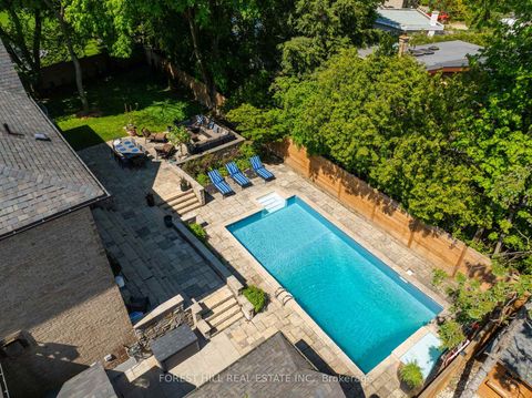 Photo 3 at 14 Denewood Crescent, Don Mills, Toronto